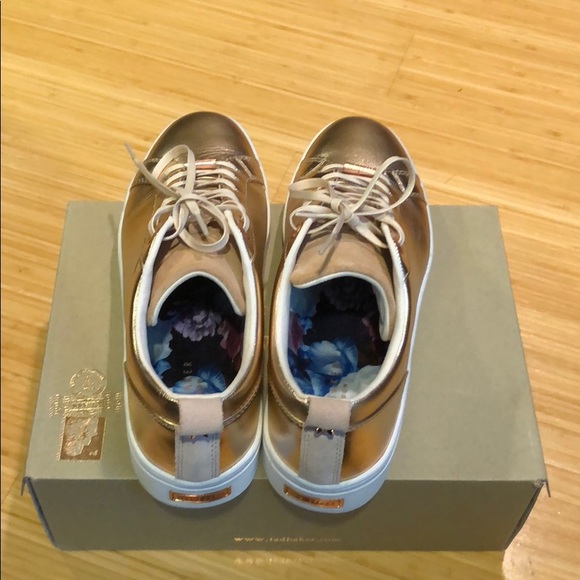 Ted Baker Kulei Sneakers - Picture 6 of 8